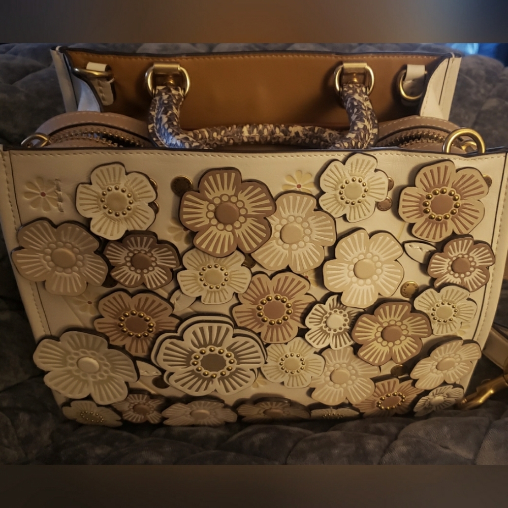 RARE Coach 25 Exotic Rogue Chalk Tea Rose with Snakeskin Handles
